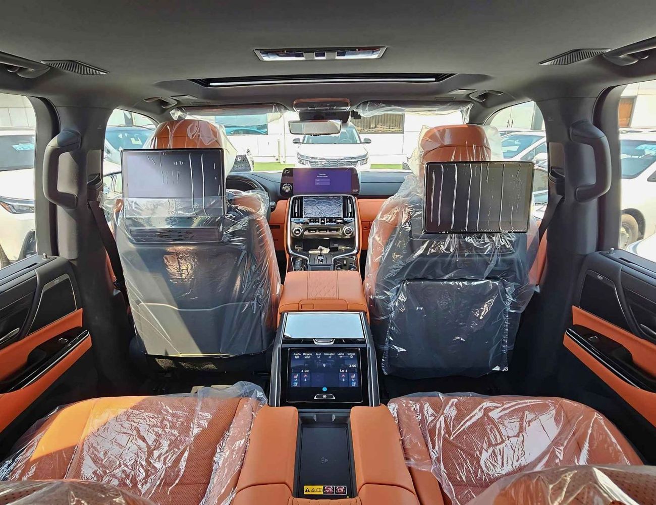 Lexus LX 700h HYBRID/ VIP SEATS FULL OPTION/ PETROL AT 3.5L V6 4WD/CODE#LX7HV