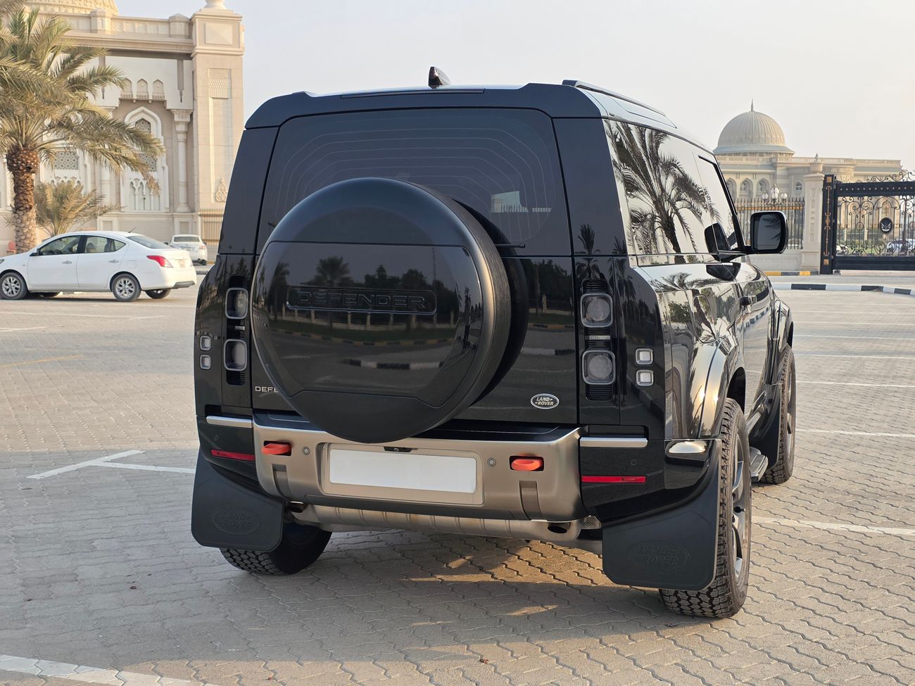 Land Rover Defender 90 P400 X