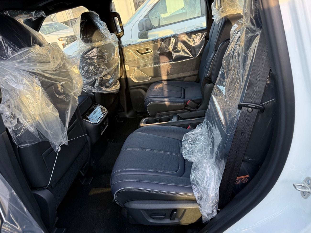 Infiniti QX80 AUTOGRAPH CAPTAIN CHAIRS QX 80 sport