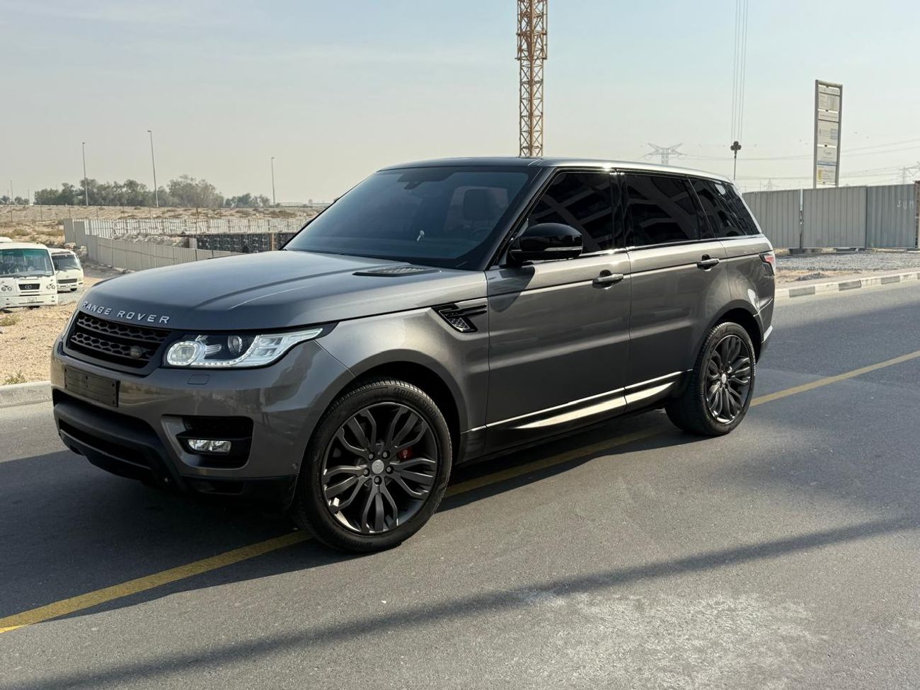 Land Rover Range Rover Sport Supercharged 5.0L V8