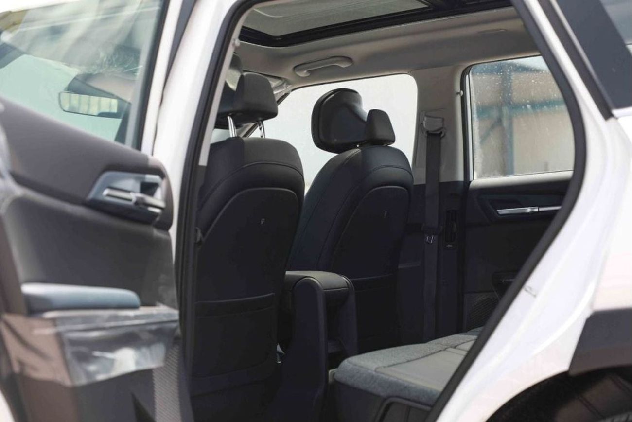 Kia EV5 2024 KIA EV5 LAND 530 - White inside Black | Export Only