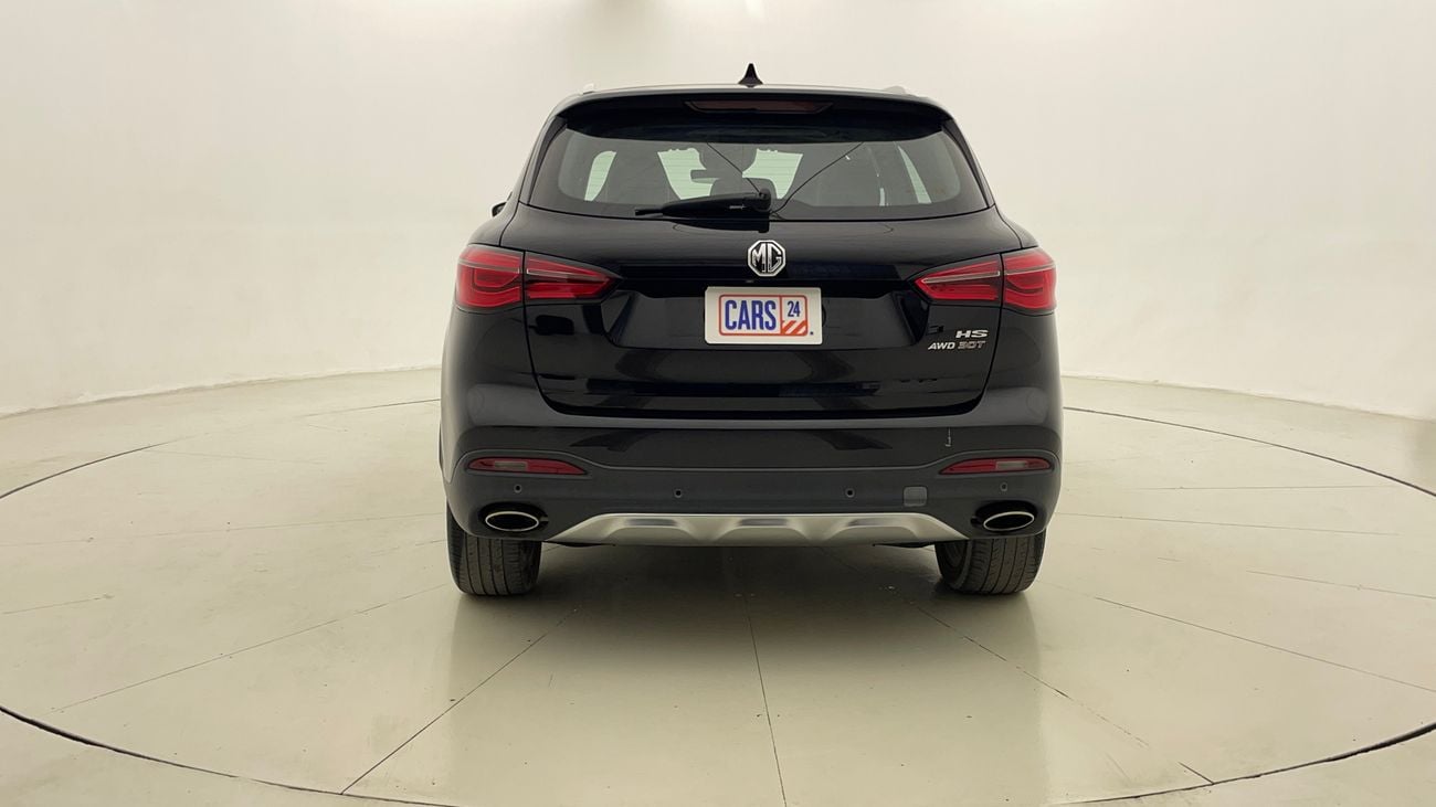 أم جي HS LUXURY TROPHY 2 | بدون دفعة مقدمة | اختبار القيادة في المنزل