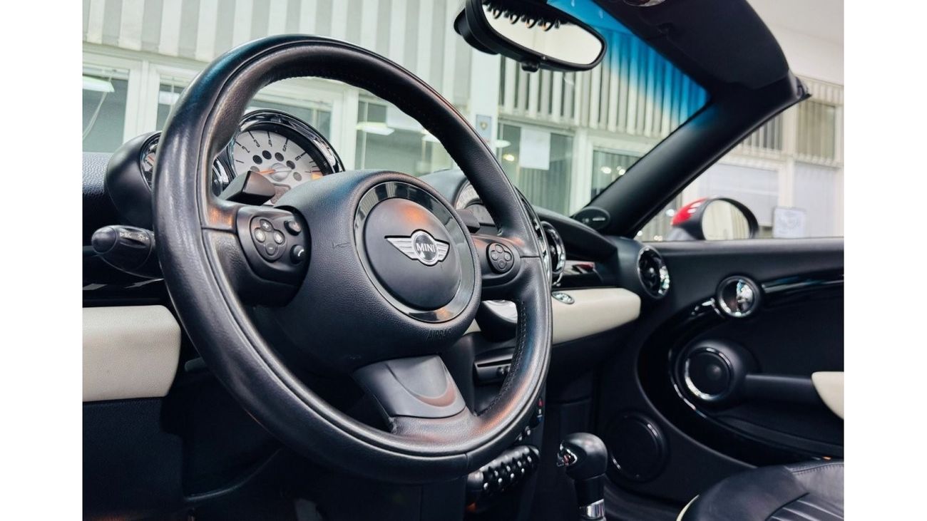 Mini Cooper S Cabrio GCC .. Convertible .. 4CYL .. Perfect Condition