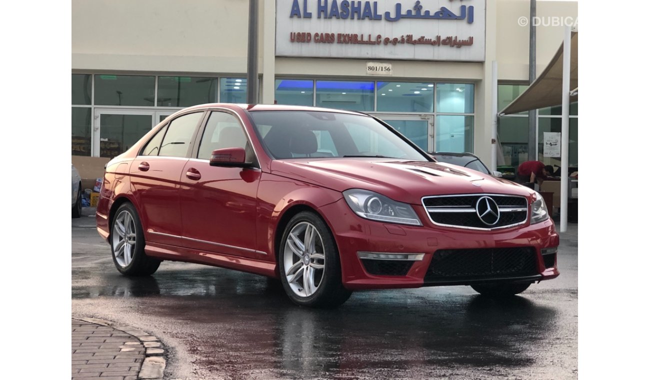 Mercedes-Benz C 300 MERCEDES BENZ C300 MODEL 2013 CAR PERFECT CONDITION FULL OPTION LOW MILEAGE SUN ROOF LEATHER SEATBL