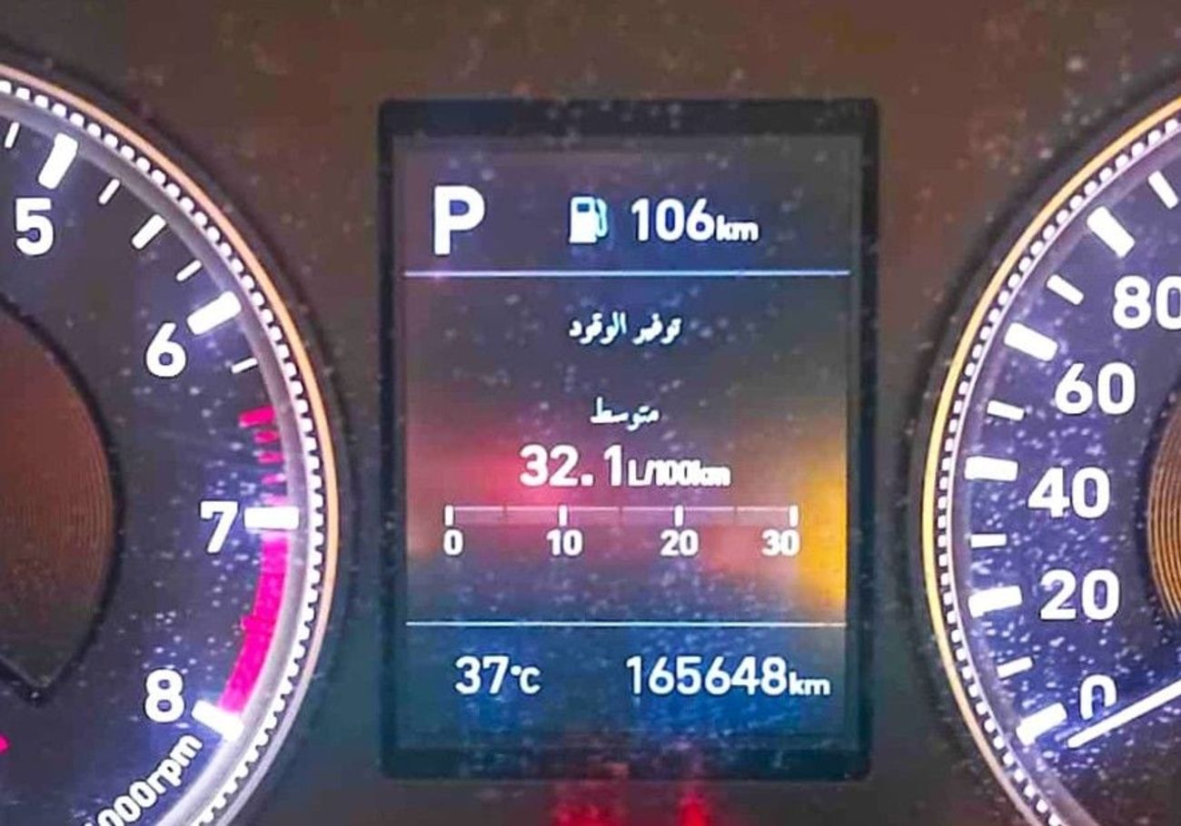 هيونداي سانتا في هيونداي سانتافى 2019 - خليجى - بدون حوادث - محرك 2.4 - عدد 7 مقاعد - بحاله ممتازه