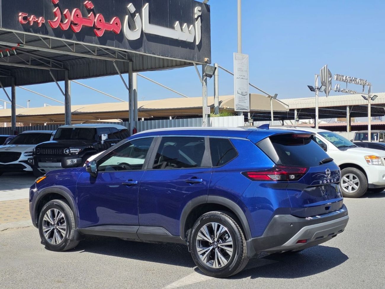 Nissan Rogue SV 3 cylinder turbo 1.5 L