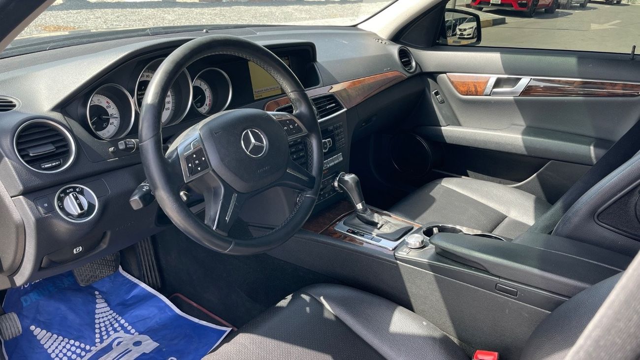Mercedes-Benz C 300 Avantgarde Sport 3.0L