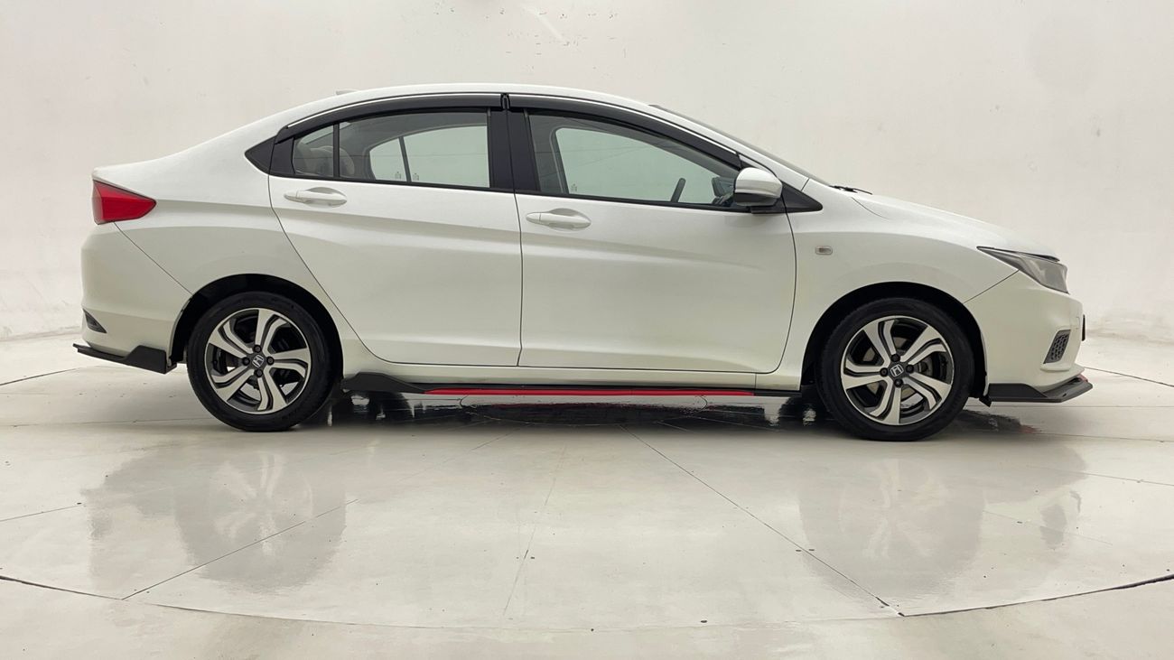 هوندا سيتي LX 1.5 | بدون دفعة مقدمة | اختبار القيادة في المنزل