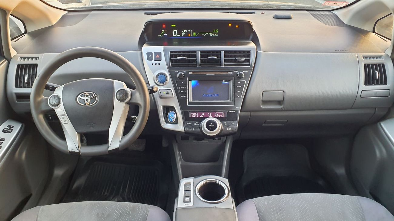 تويوتا برياس بلس Toyota Prius V