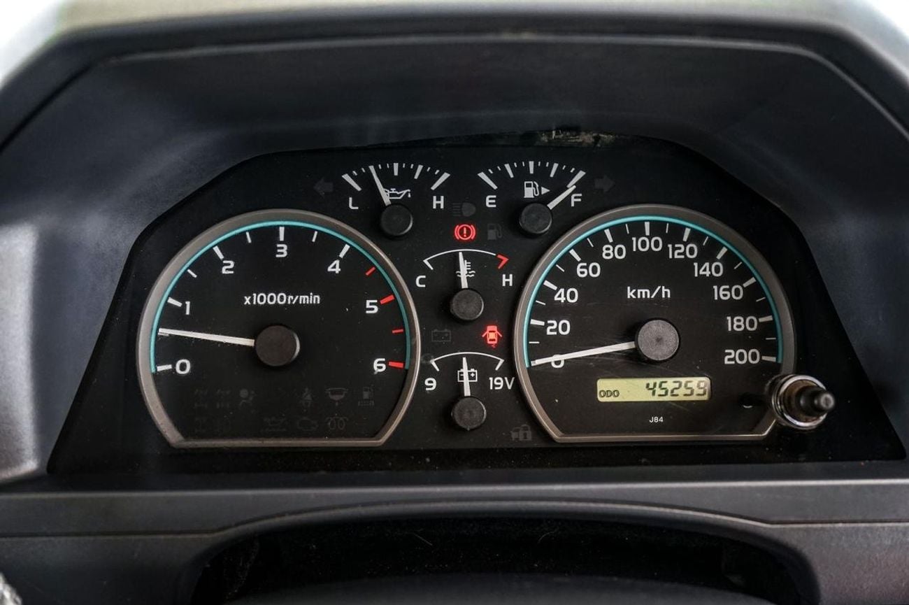 Toyota Land Cruiser 70 Hardtop Diesel RHD DOOR-5