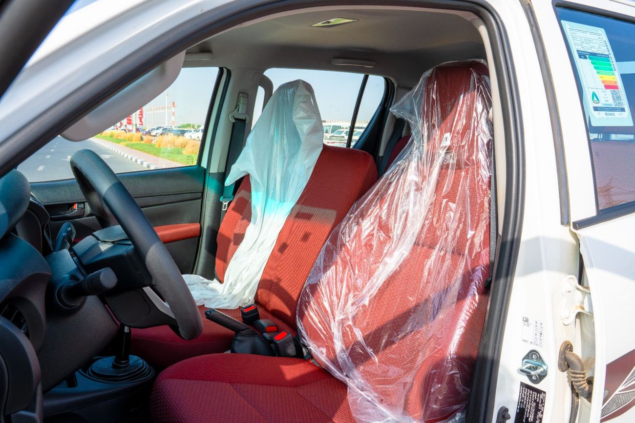 Toyota Hilux Toyota Hilux 2.4L Diesel Double Cab Basic 2025 Manual