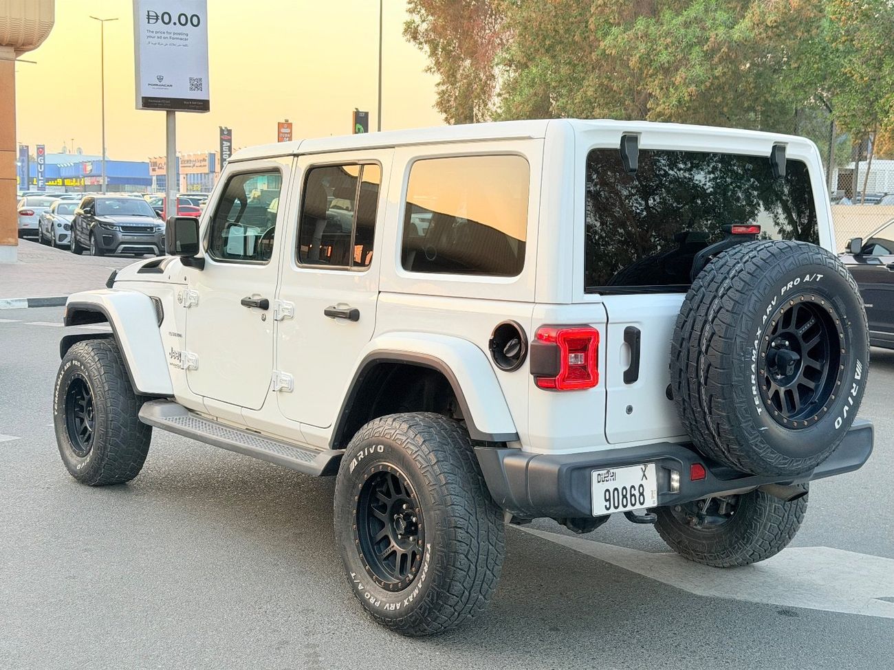 جيب رانجلر Sahara 3.6L A/T (5 Seater)