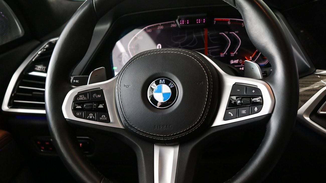 BMW X7 XDrive 50i M Kit