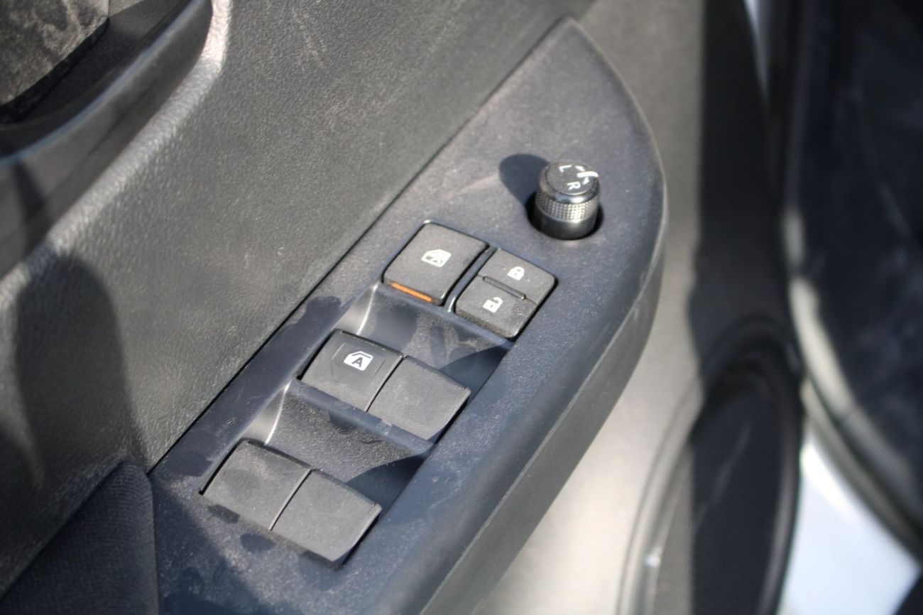 Toyota Hilux TOYOTA HILUX 2.4L DIESEL DOUBLE CABIN 4X4 BASIC AUTOMATIC