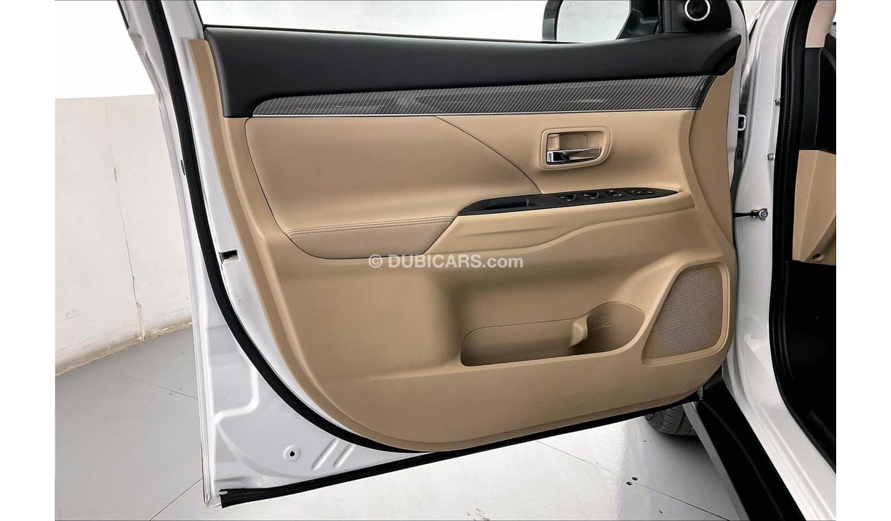 مرسيدس بنز S 550 5.5L-8 CYL-FULL OPTION -JAPANESE SPEC -EXCELLENT CONDITION