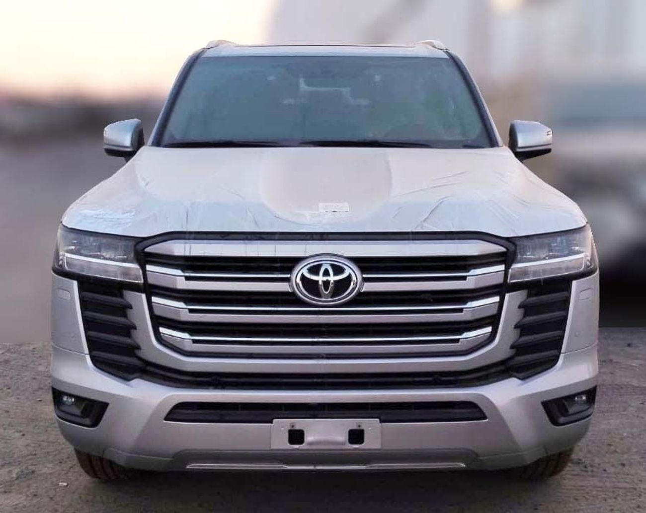 تويوتا لاند كروزر GXR 3.5L