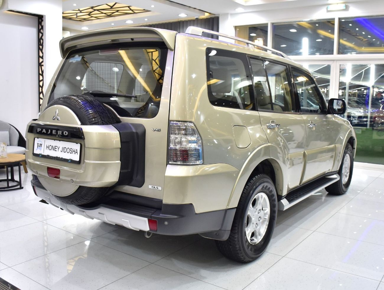 ميتسوبيشي باجيرو EXCELLENT DEAL for our Mitsubishi Pajero GLS ( 2008 Model ) in Golden Color GCC Specs