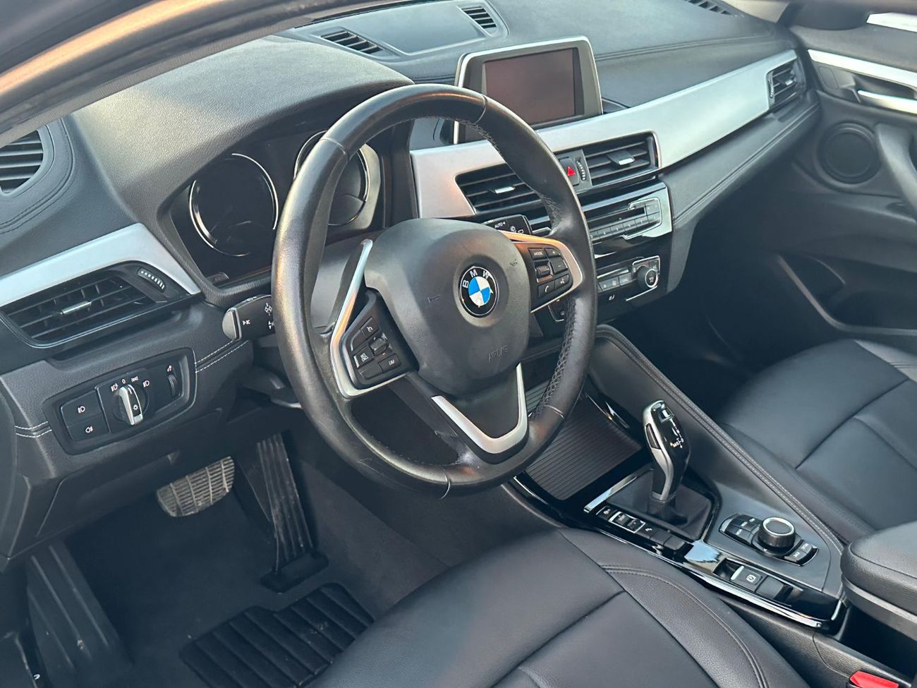 بي أم دبليو X2