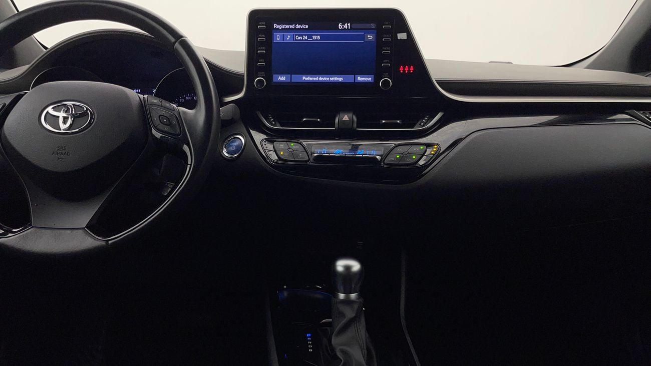 تويوتا CHR VX 1.8 | بدون دفعة مقدمة | اختبار القيادة في المنزل