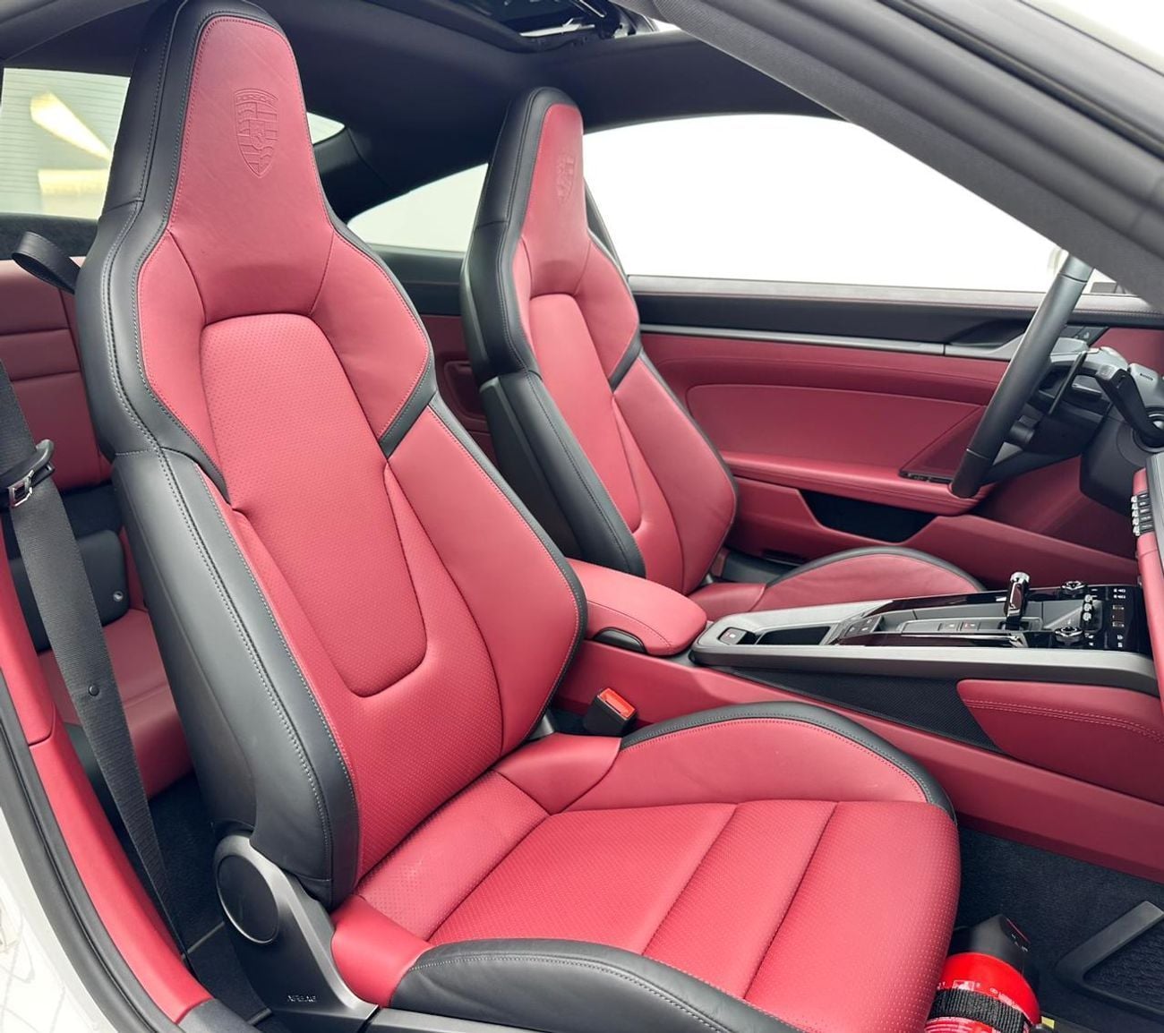 بورش 911 STD 2025 Porsche 911 Carrera, July/2027 Porsche Warranty, Excellent Condition, GCC