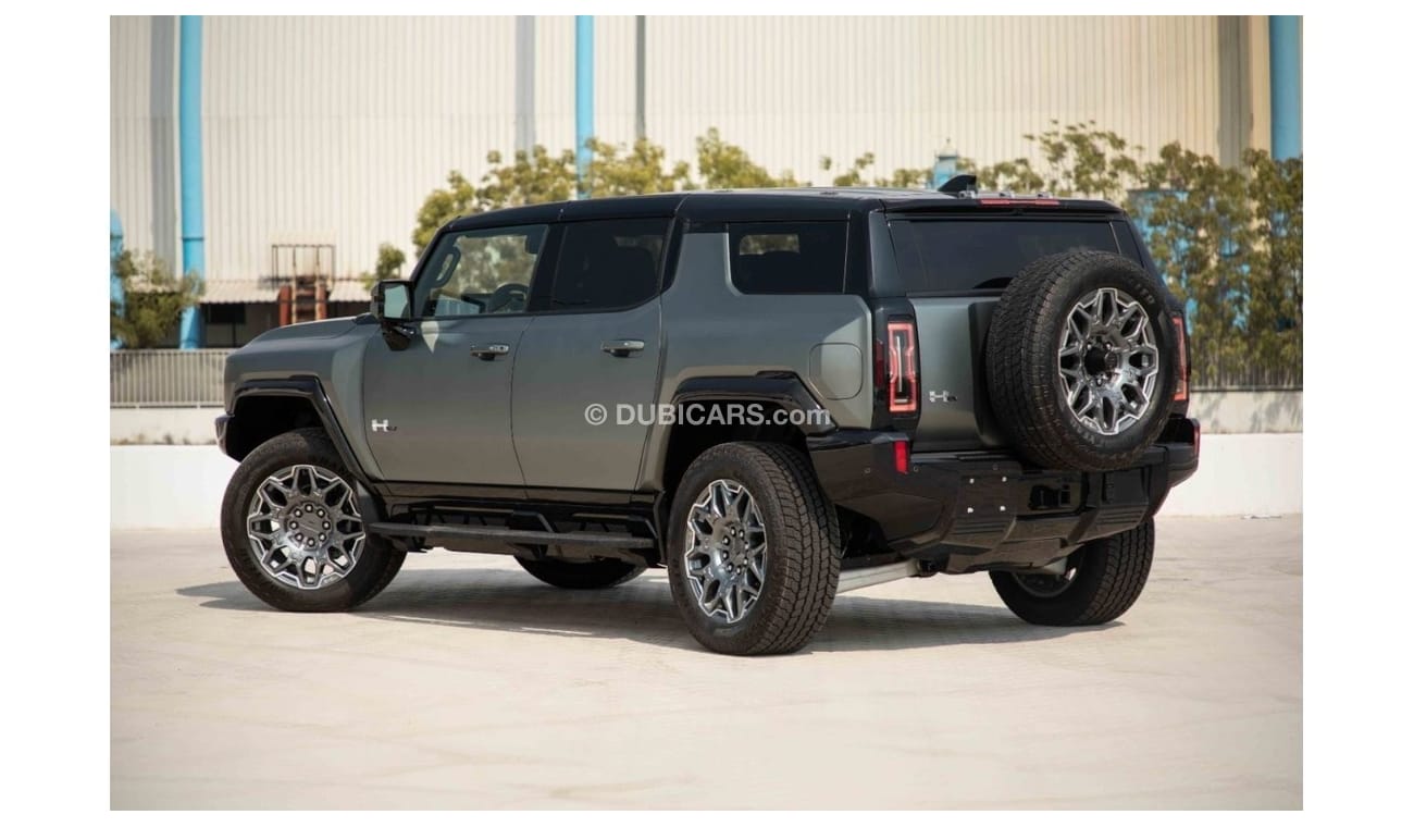 GMC Hummer EV 0 - 100 in 3.4 seconds + Crabwalk Tech | 2024 GMC Hummer EV SUV Edition1 AT - Green inside Black & W