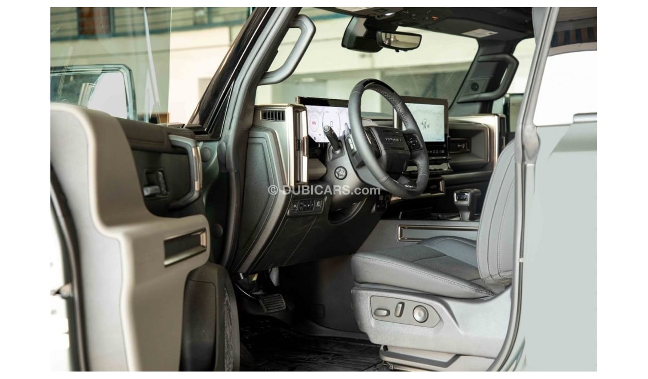 GMC Hummer EV 0 - 100 in 3.4 seconds + Crabwalk Tech | 2024 GMC Hummer EV SUV Edition1 AT - Green inside Black & W