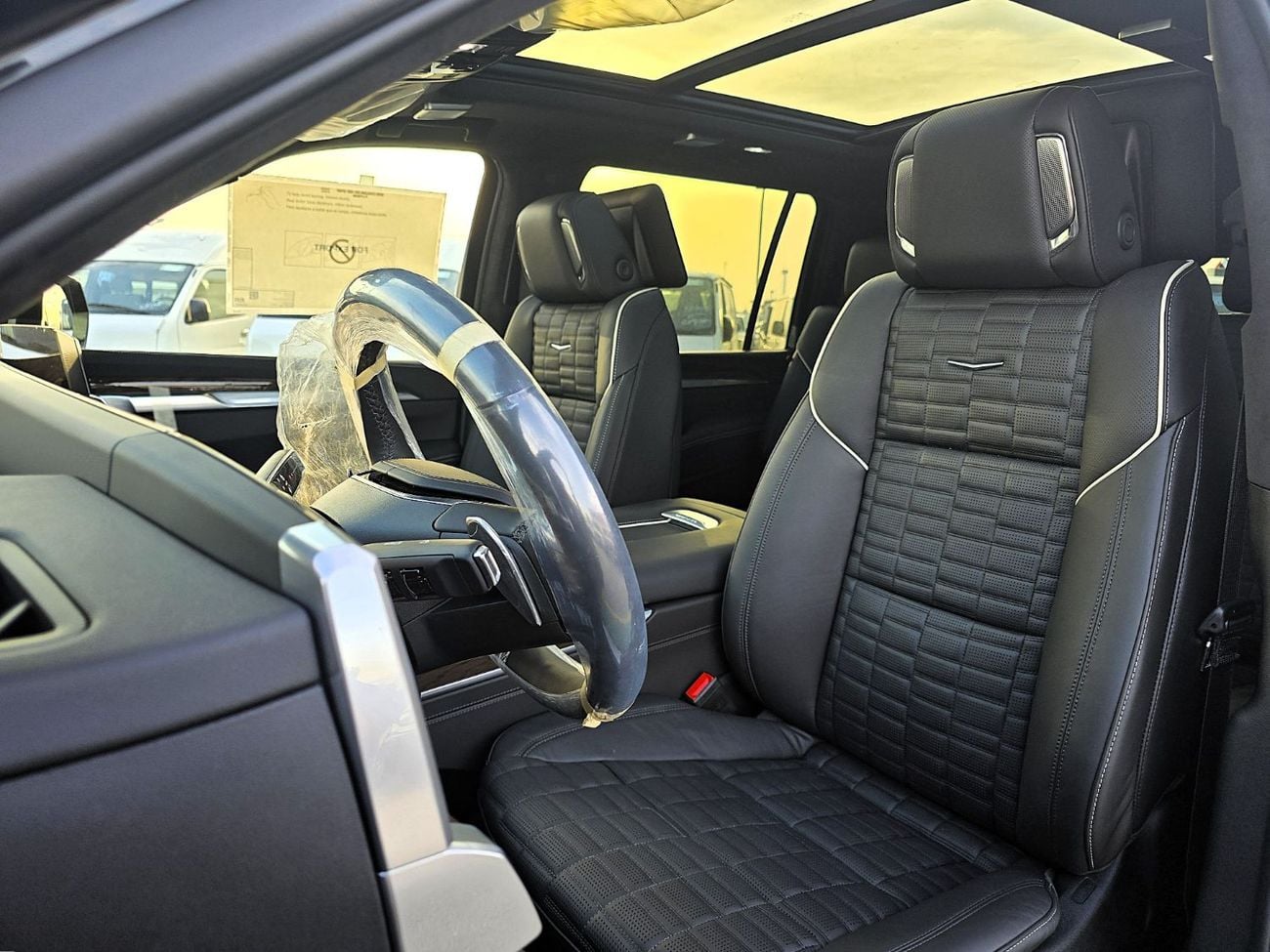 Cadillac Escalade Cadillac Escalade 6.2L Petrol V8 4WD Sport Platinum Black Color 2026 Model