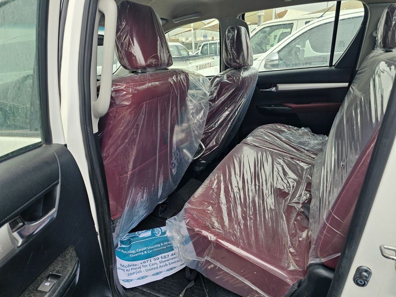 Toyota Hilux S GLX LHD 2.4L V4 DIESEL ENGINE Push Start Automatic Gear 4WD Original Power Window 5 Seats 4 Doors