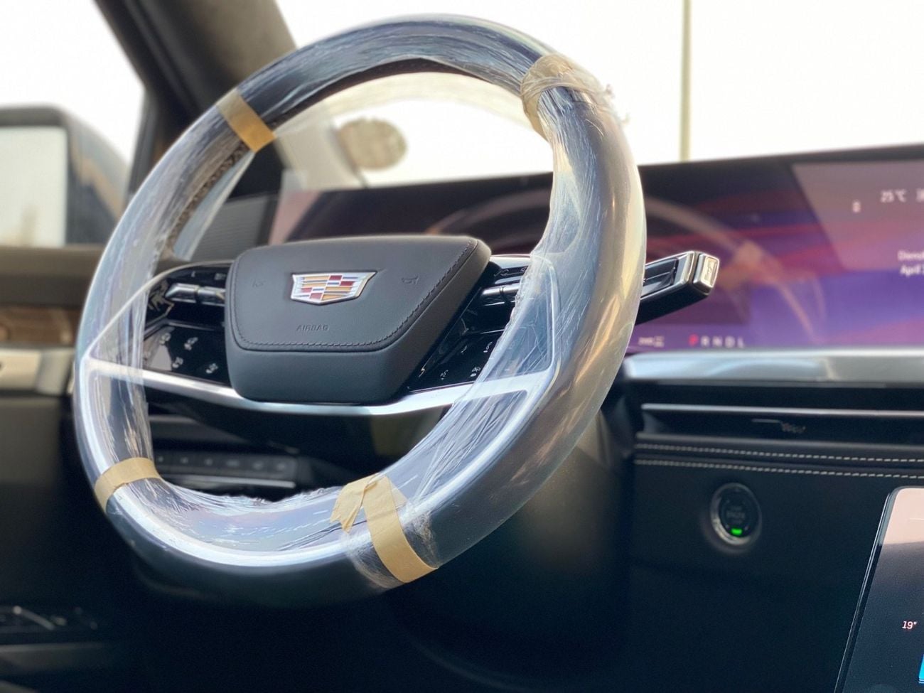 كاديلاك إسكالاد Sport Platinum Long Brand New