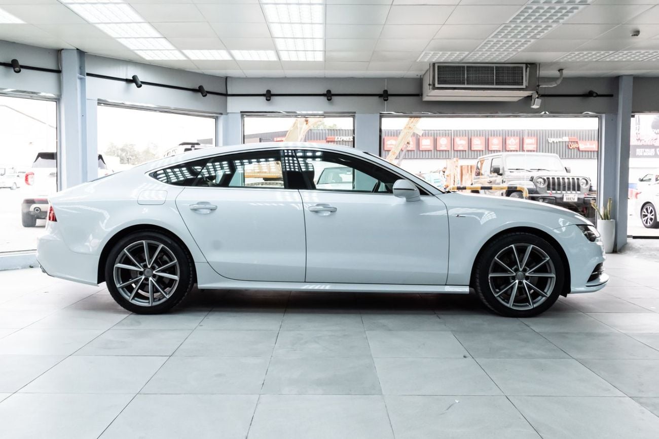 أودي A7 S-Line 3.0L (5 Seater)