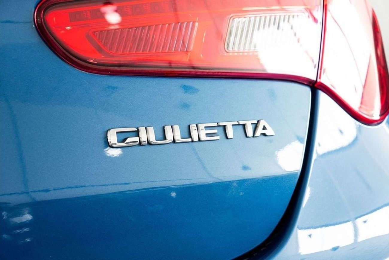 ألفا روميو جوليتا Veloce / Alfa Romeo Warranty & Alfa Romeo Service Contract