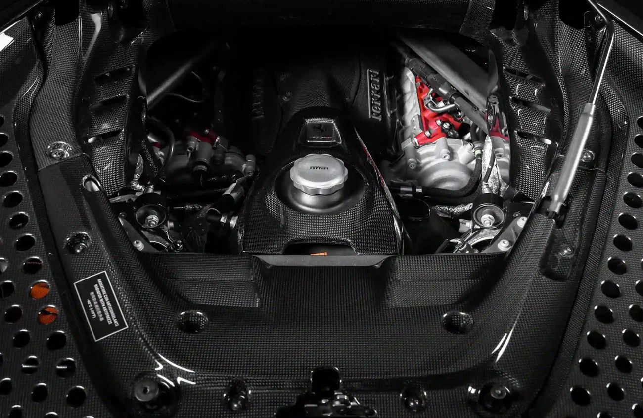 Ferrari SF90 Spider 4.0L V8 Twin-Turbocharged Engine + eMotor