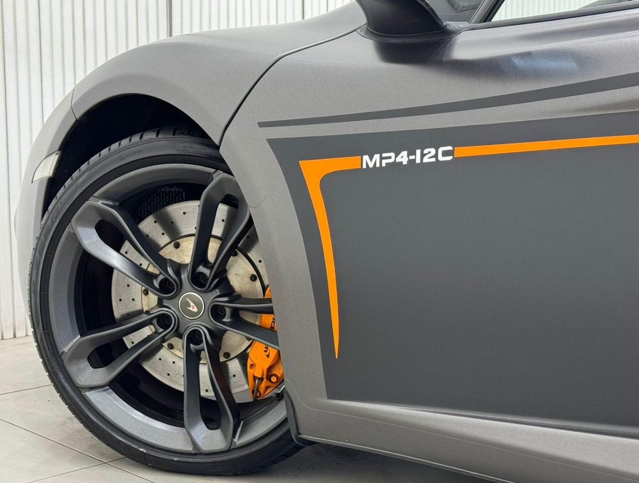 مكلارين MP4-12C 2013 McLaren MP4-12C Spider, Jan 2025 McLaren Warranty, Full Service History, GCC