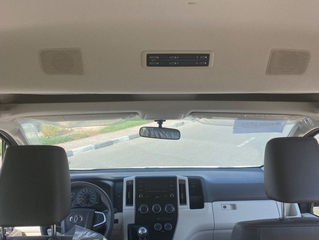 تويوتا هاياس 2.8 L HIGH ROOF WITH AC FULL OPTION BRAND NEW