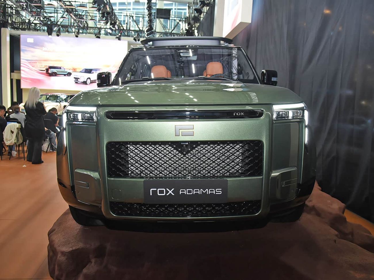 روكس أداماس أداماس 6 مقاعد