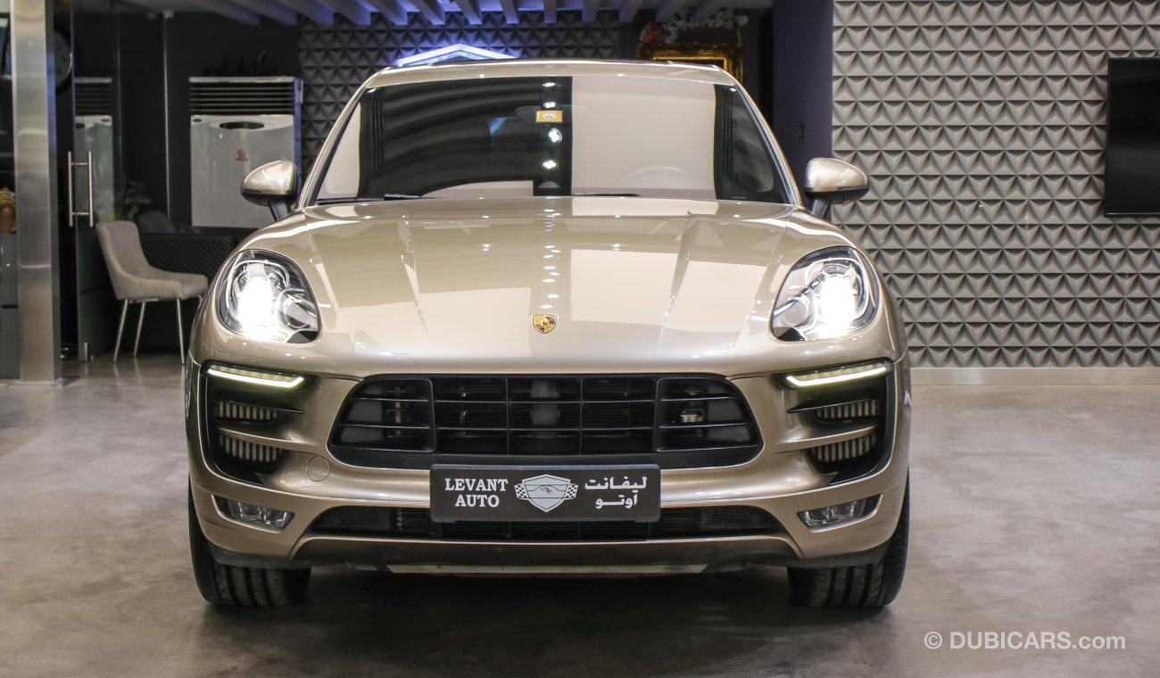 Porsche Macan S