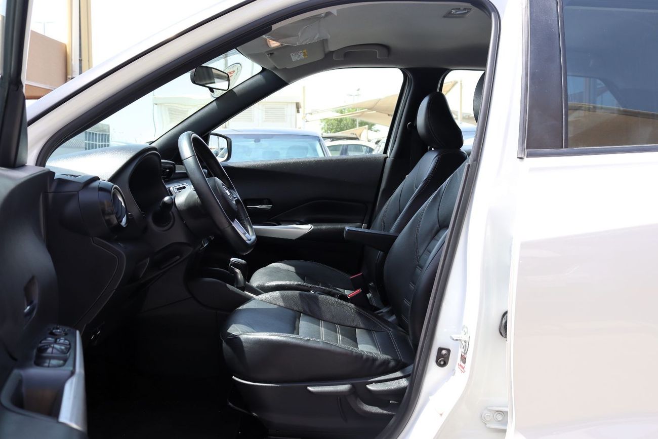 Nissan Kicks SV ACCIDENTS FREE - GCC - FULL OPTION - ENGINE 1600 CC - PERFECT CONDITION INSIDE OUT