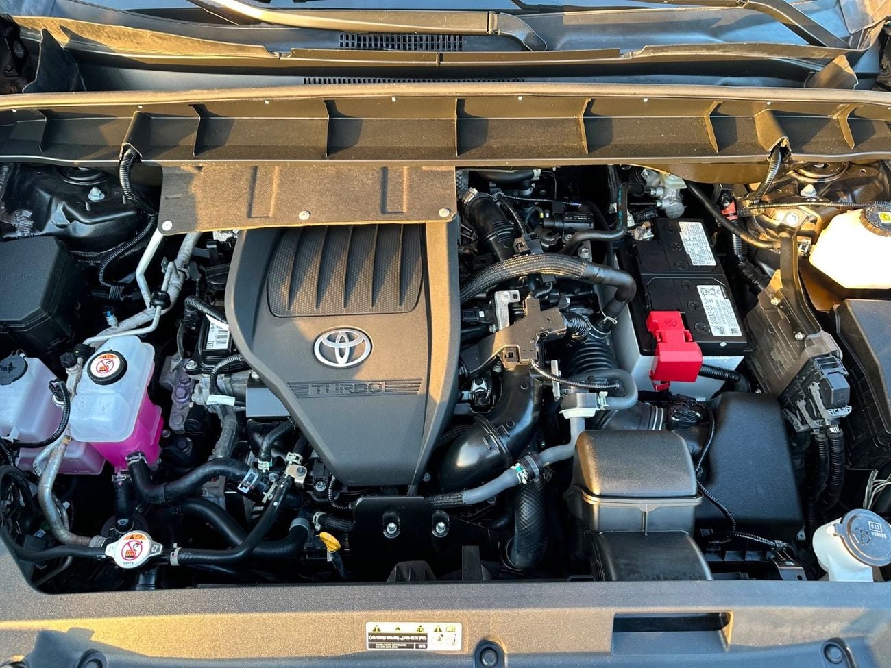 Toyota Highlander 2023 TOYOTA HIGHLANDER XLE FULL OPTIONS IMPORTED FROM USA