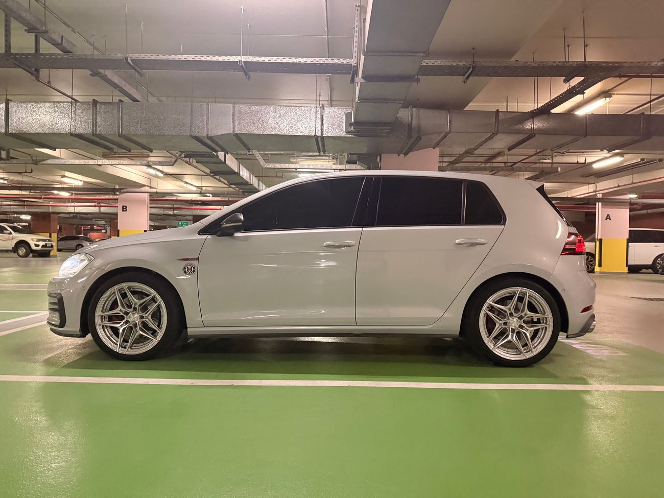 Volkswagen Golf GTI
