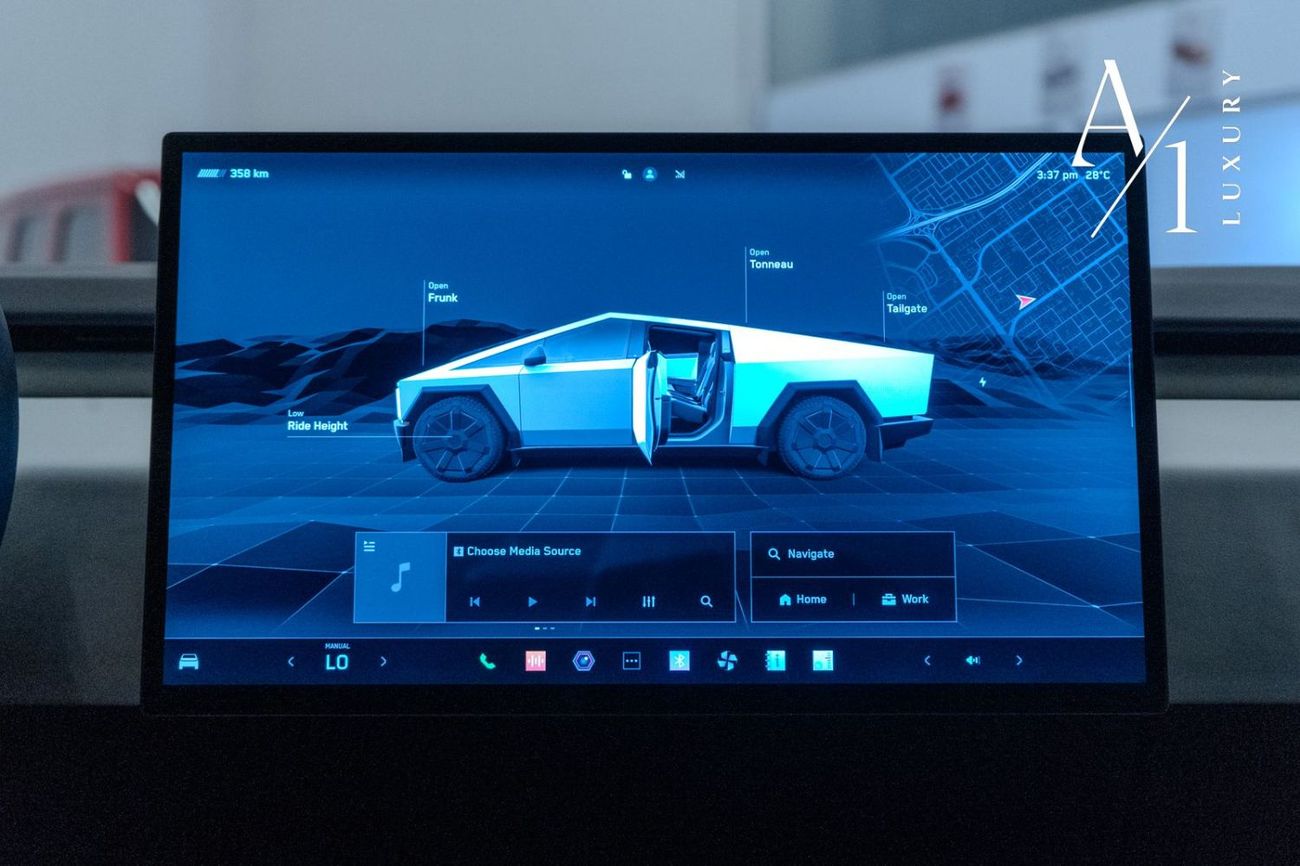 Tesla Cybertruck Foundation Series 2024 Tesla Cybertruck, Warranty, Fully Loaded, Very Low Kms, Clean Title