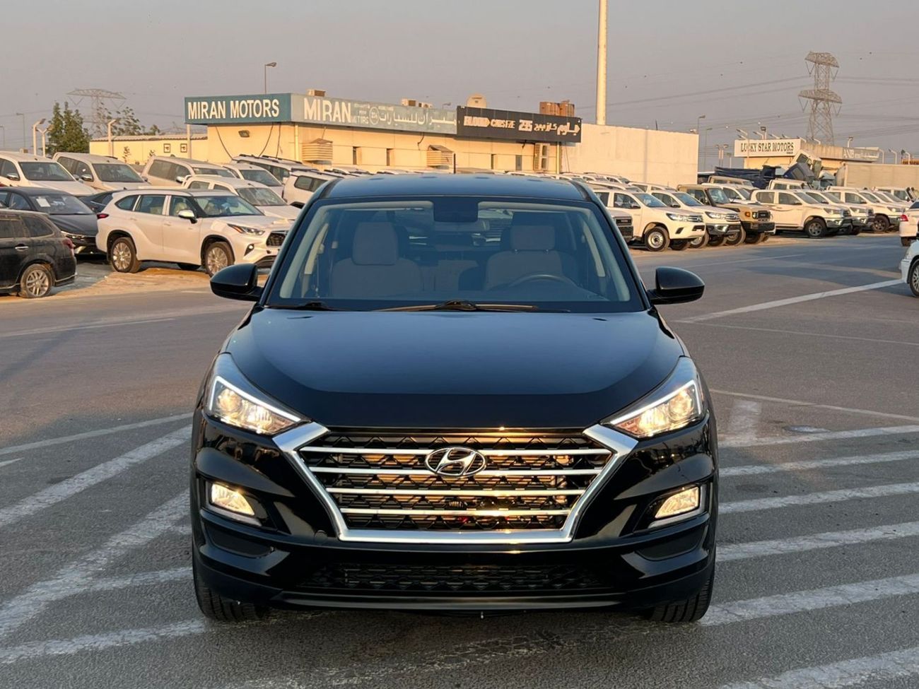 Hyundai Tucson 2018 Hyundai Tucson SE 2.0L V4 - Rear CAM - Cruise  Control -Shape 2021 Modified -