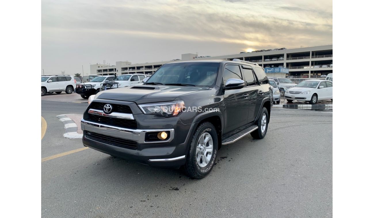 Toyota 4Runner SR5 PREMIUM 7-SEATER FULL OPTION SUNROOF 2017 US IMPORTED