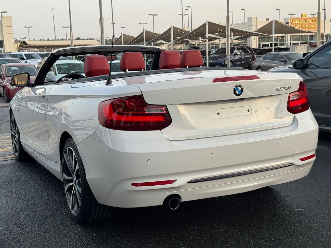 BMW 220i sport Line 2.0L