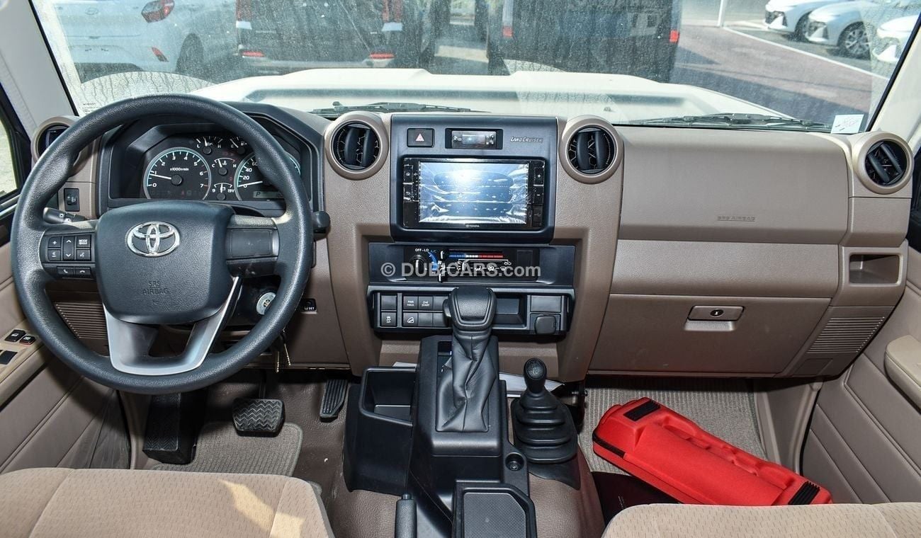Toyota Land Cruiser 70 HT VXR D/C AT 4.0