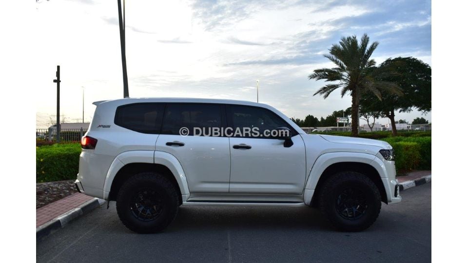 New Toyota Land Cruiser Xtreme edition GXR V6 3.3L Diesel 7 Seat