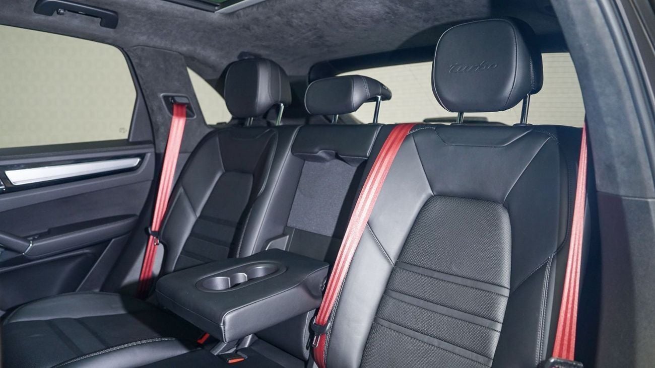 Porsche Cayenne Turbo 4.0L (550 HP) | AED 4,385 PM | Up to 3 Years Unlimited Warranty |