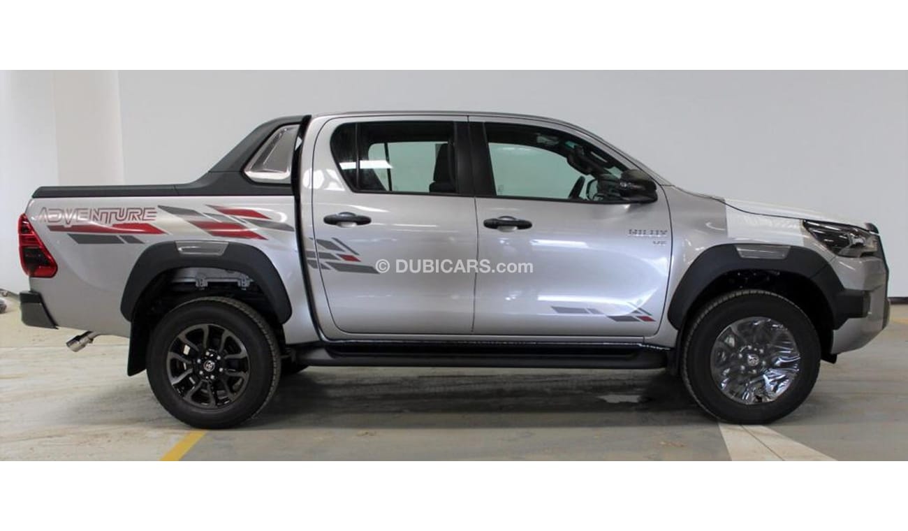 تويوتا هيلوكس ادفنشر بترول اتوماتيك   v6