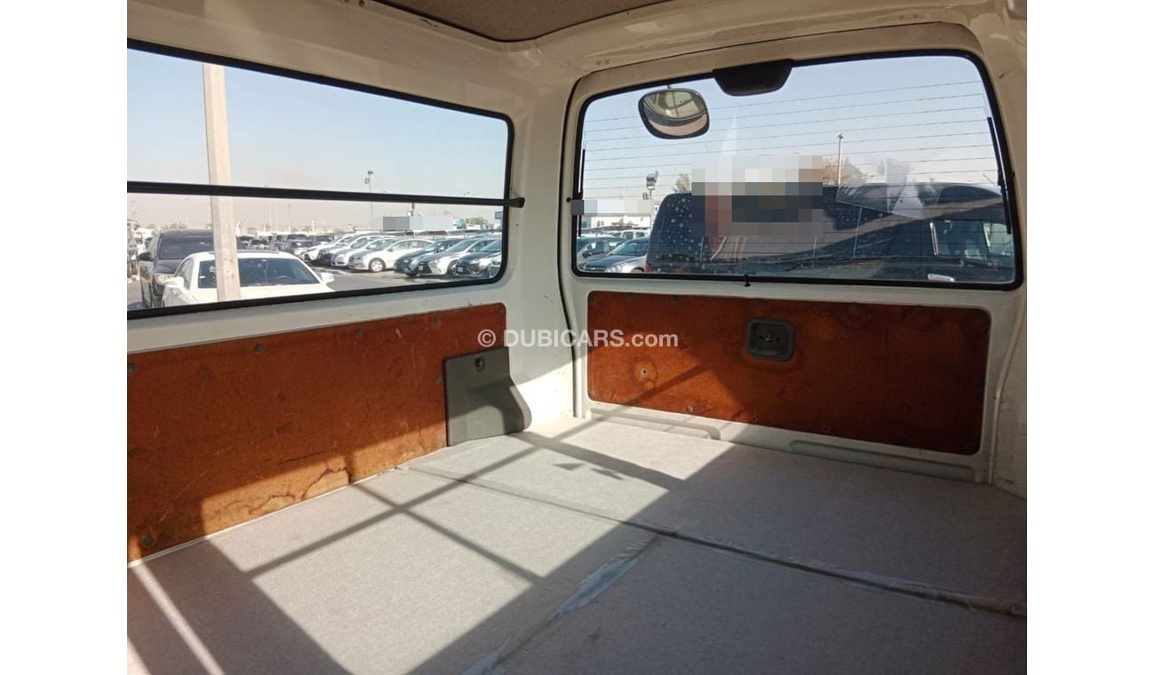 Nissan Caravan NISSAN CARAVAN VAN RIGHT HAND DRIVE(PM03063)