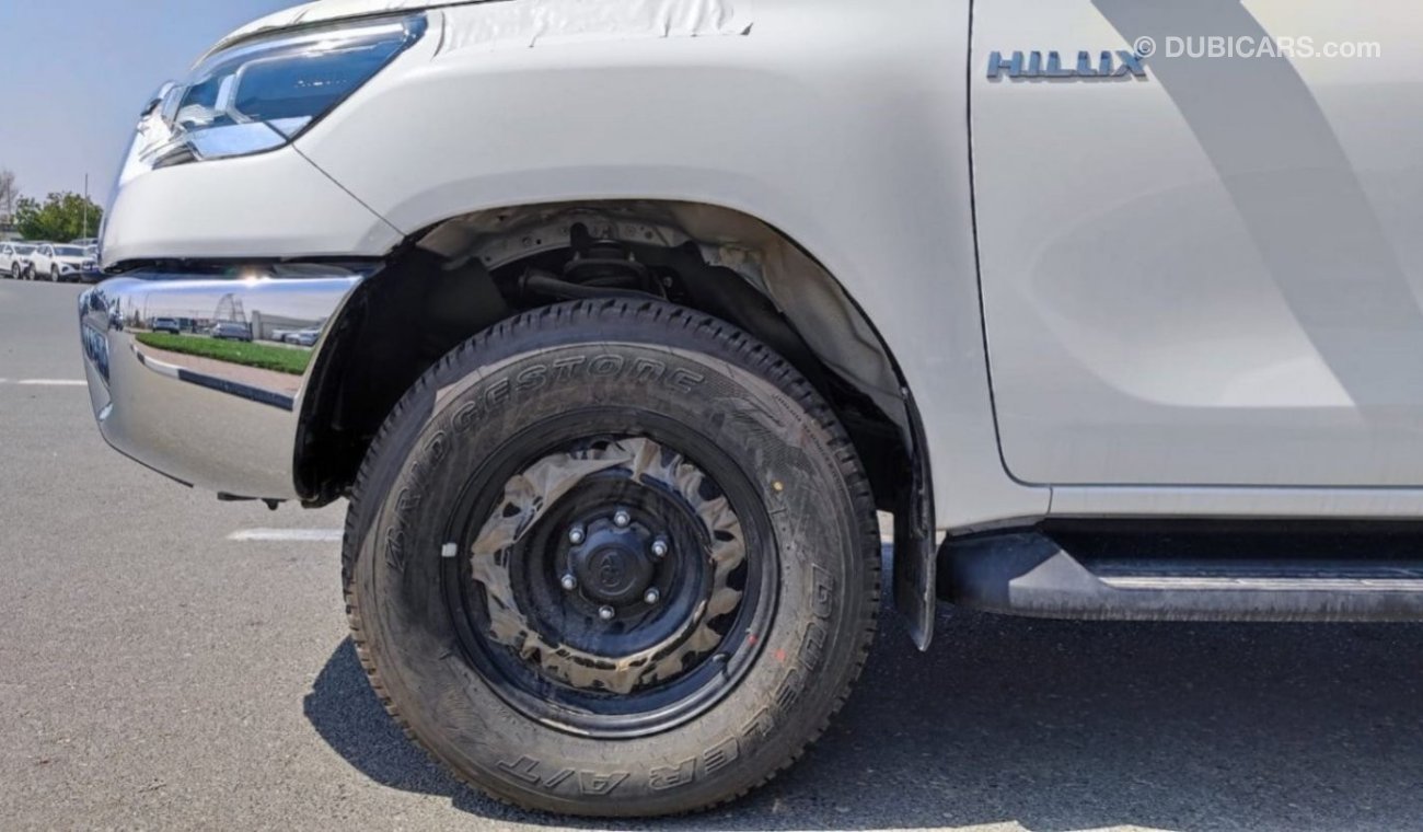 Toyota Hilux S GLX Hilux 2.4L Diesel, V4, 2022, Double Cab, 4x4.