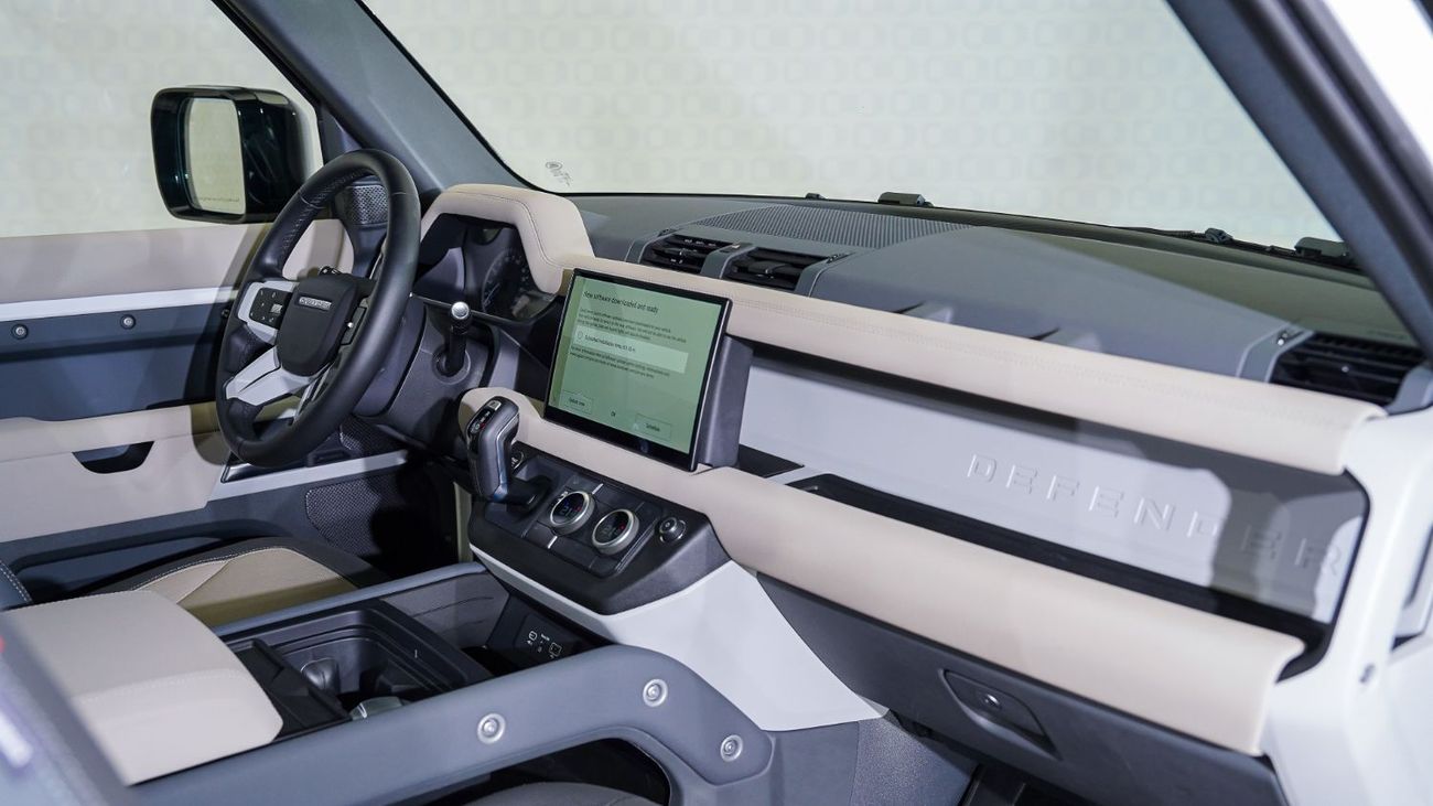 Land Rover Defender 90 X-Dynamic SE P400 3.0L | AED 4,767 PM | Warranty June-2028 | GCC